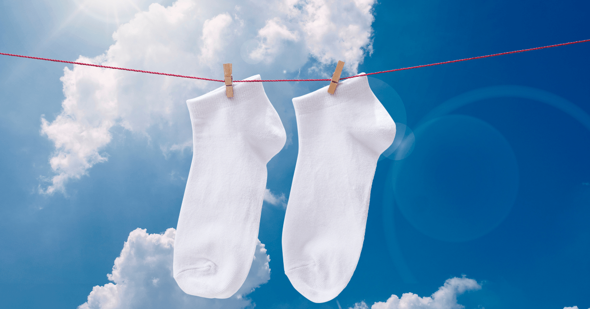 laver les chaussettes contre les pieds qui transpirent